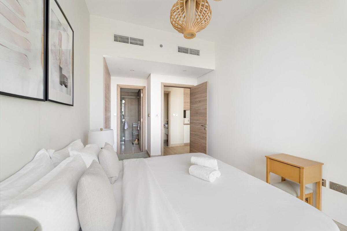 Apartment First Class 1br Elegant Marina Hideaway *