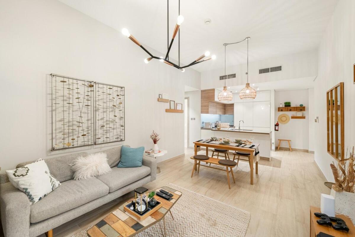 First Class 1br Elegant Marina Hideaway Apartment Dubai