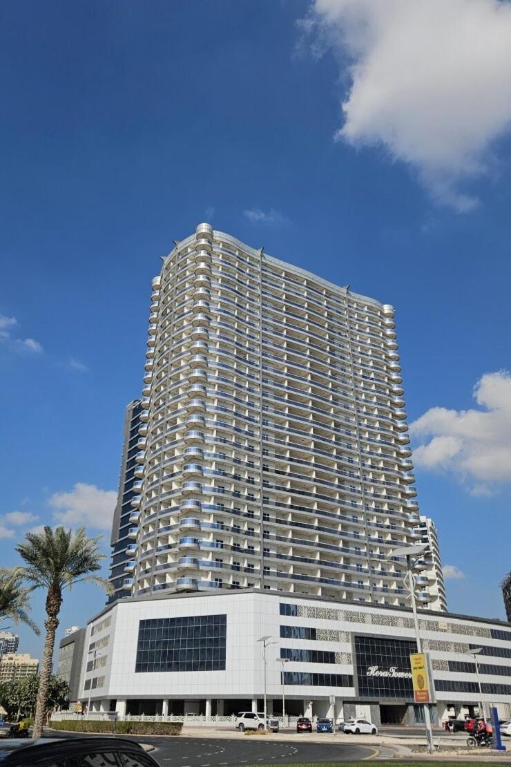 Apartment Brand New One Bedroom Flat For Rent In Luxury Building *