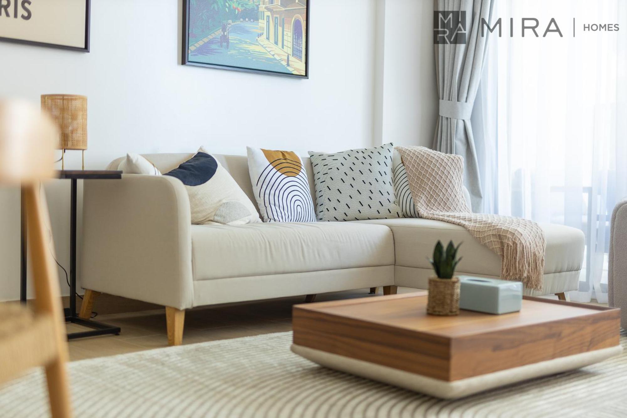 Mira Homes -cosy 2 Bhk With Marina View * Dubai