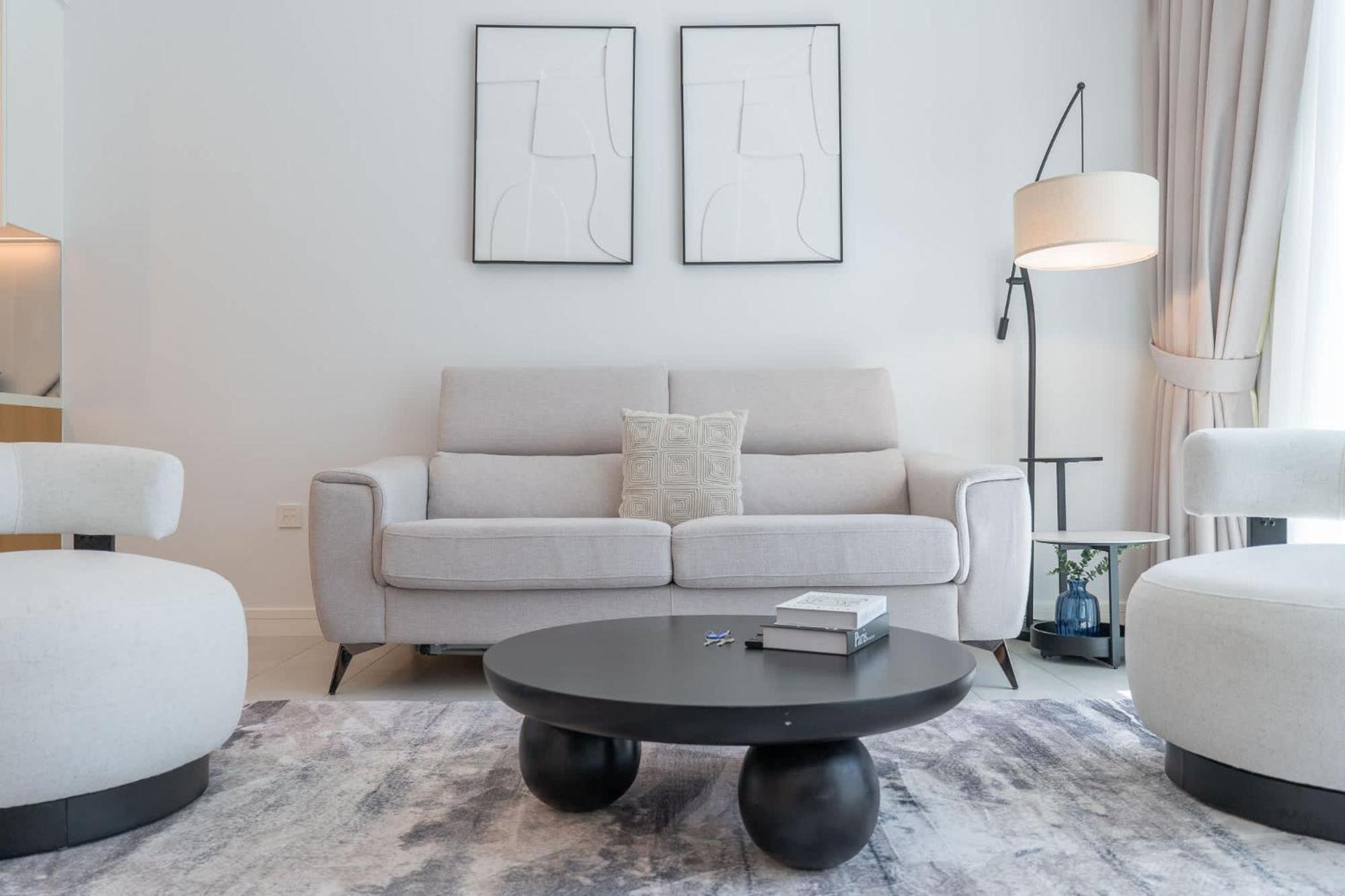 Apartment Situated On The Famous Jbr With Direct Access