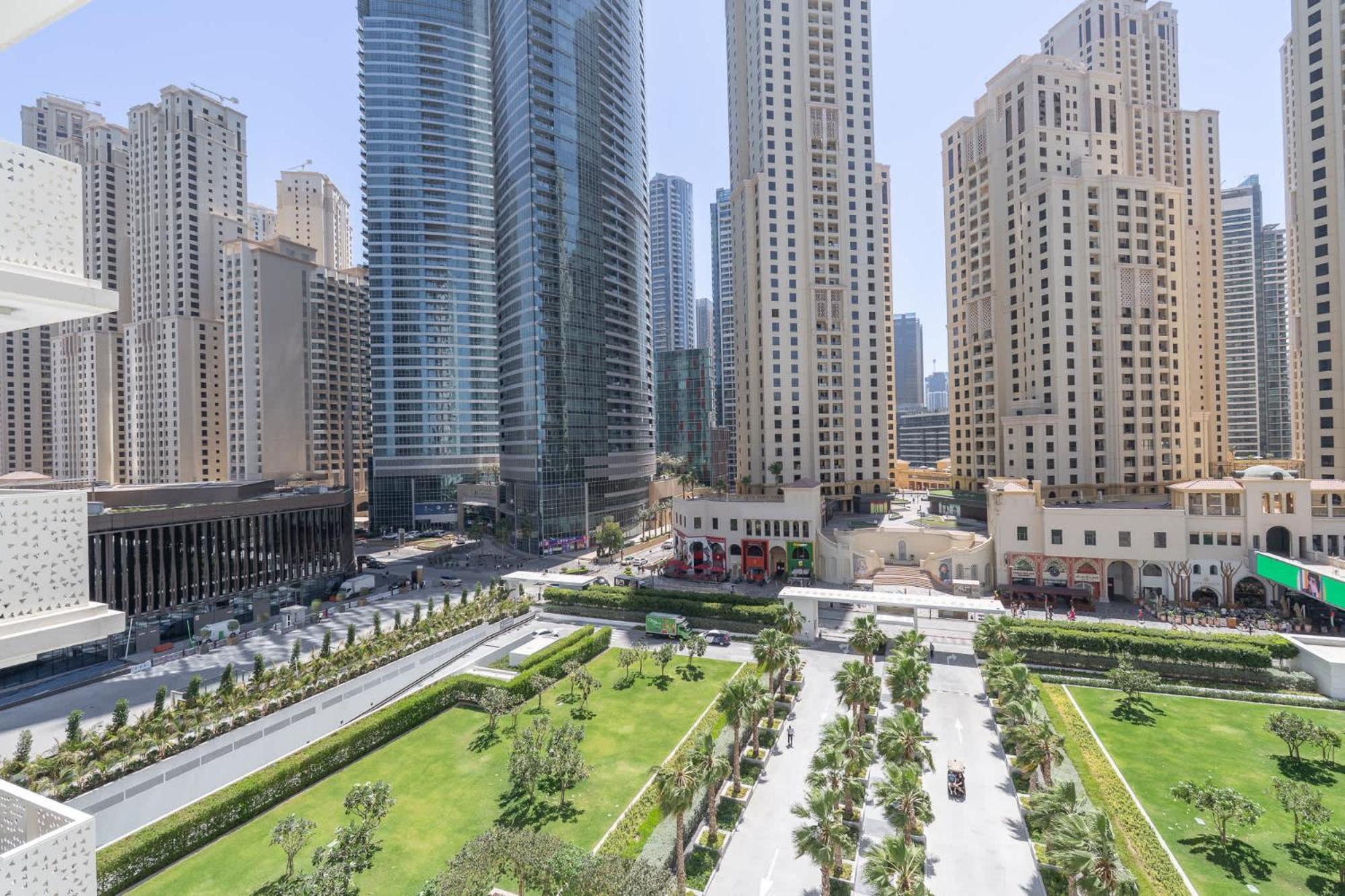 Situated On The Famous Jbr With Direct Access * Dubai