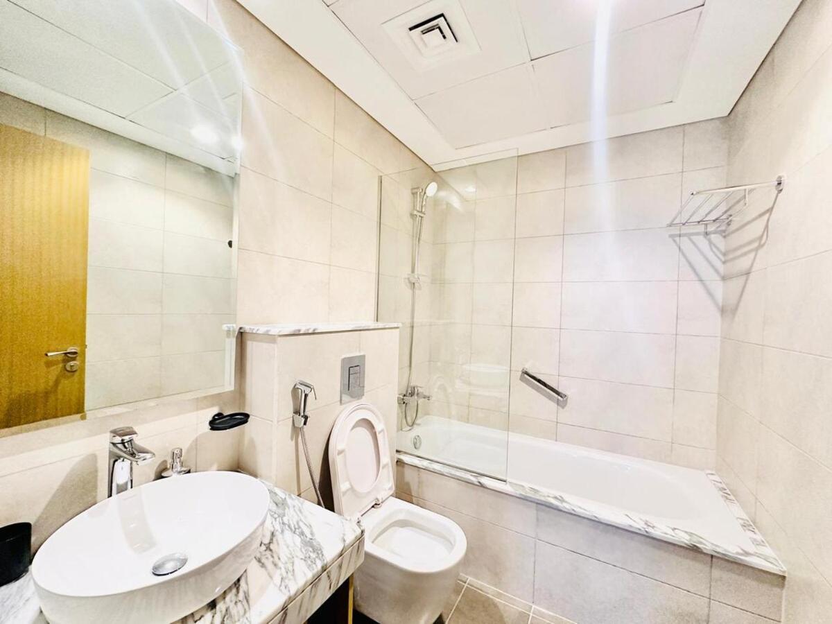 Apartment Modern 2br In Aykon Tower C *