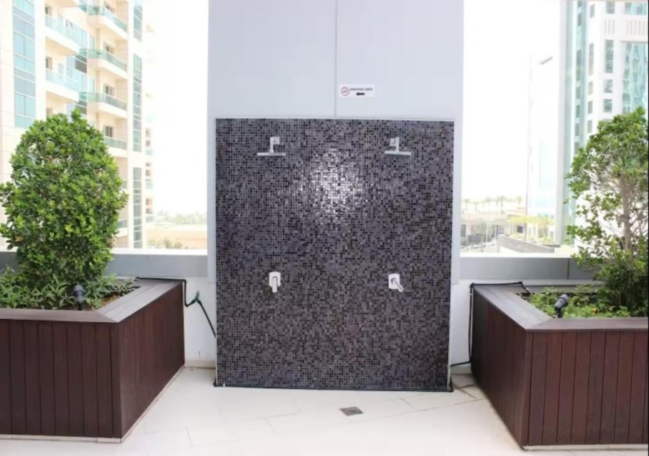 Well Located On 9 Floor Sky View Tower * Dubai