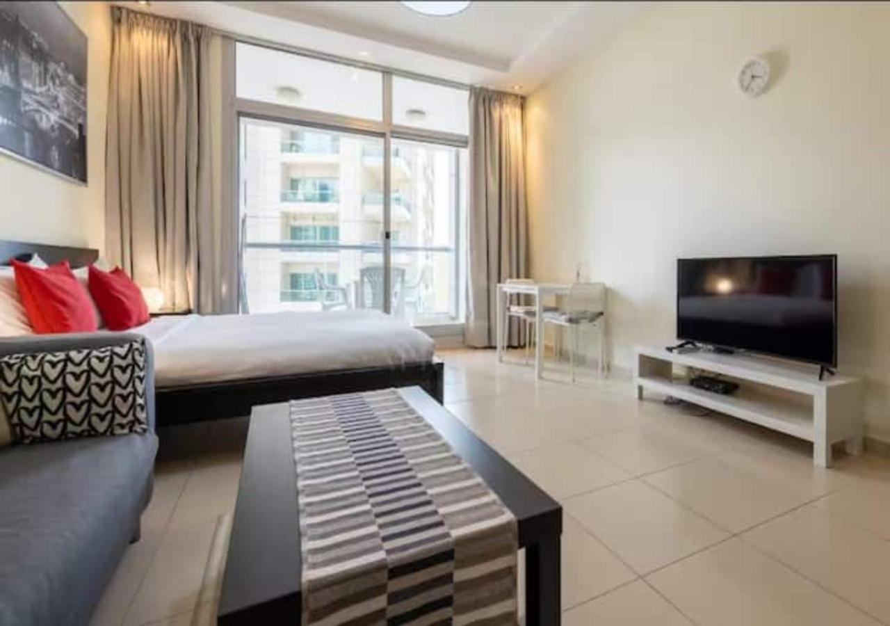 Apartment Well Located On 9 Floor Sky View Tower Dubai