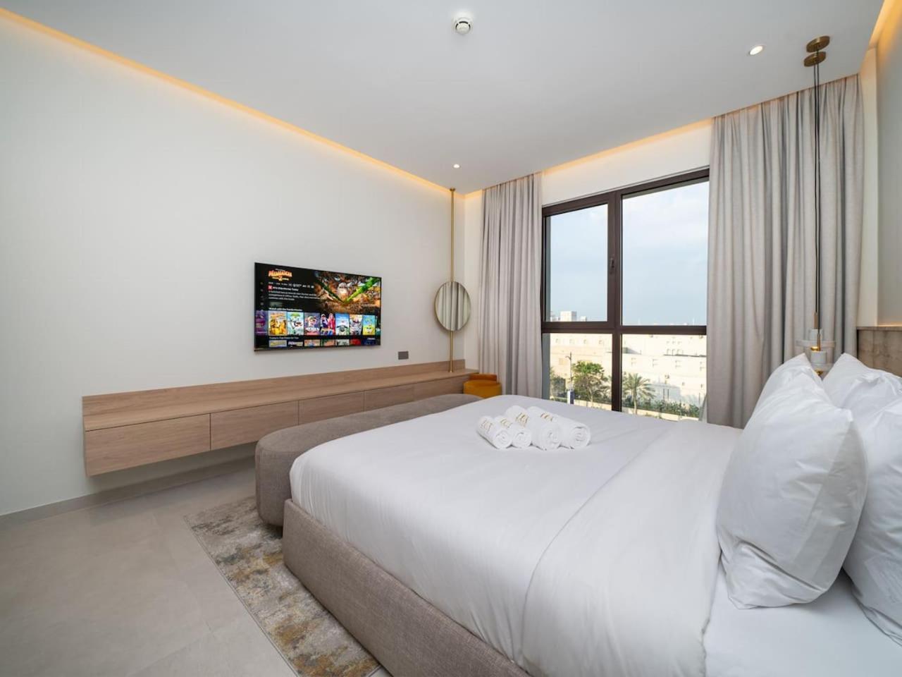 1 Bed Madinat Living Escape With Burj Al View Apartment *