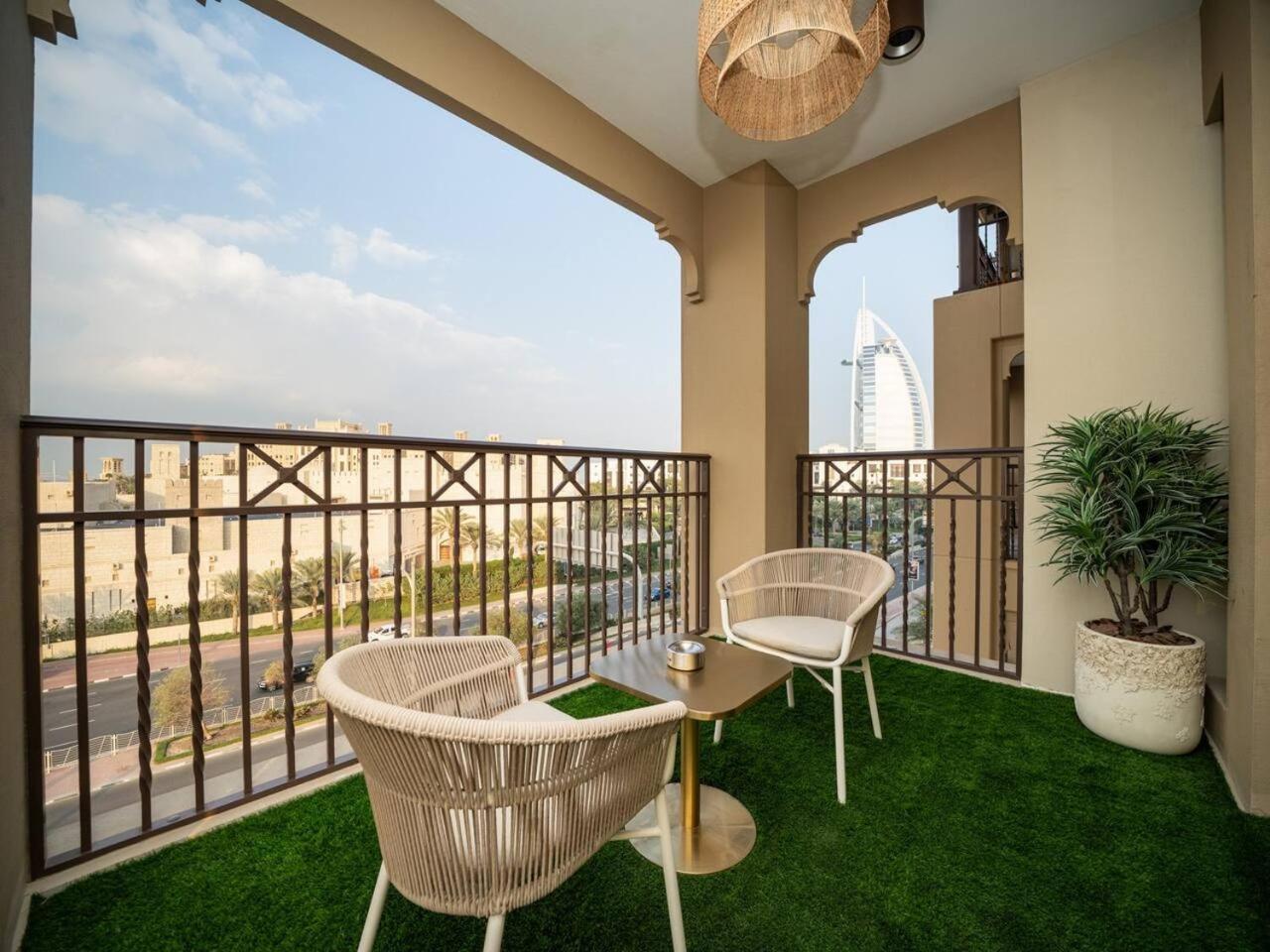 1 Bed Madinat Living Escape With Burj Al View Apartment *