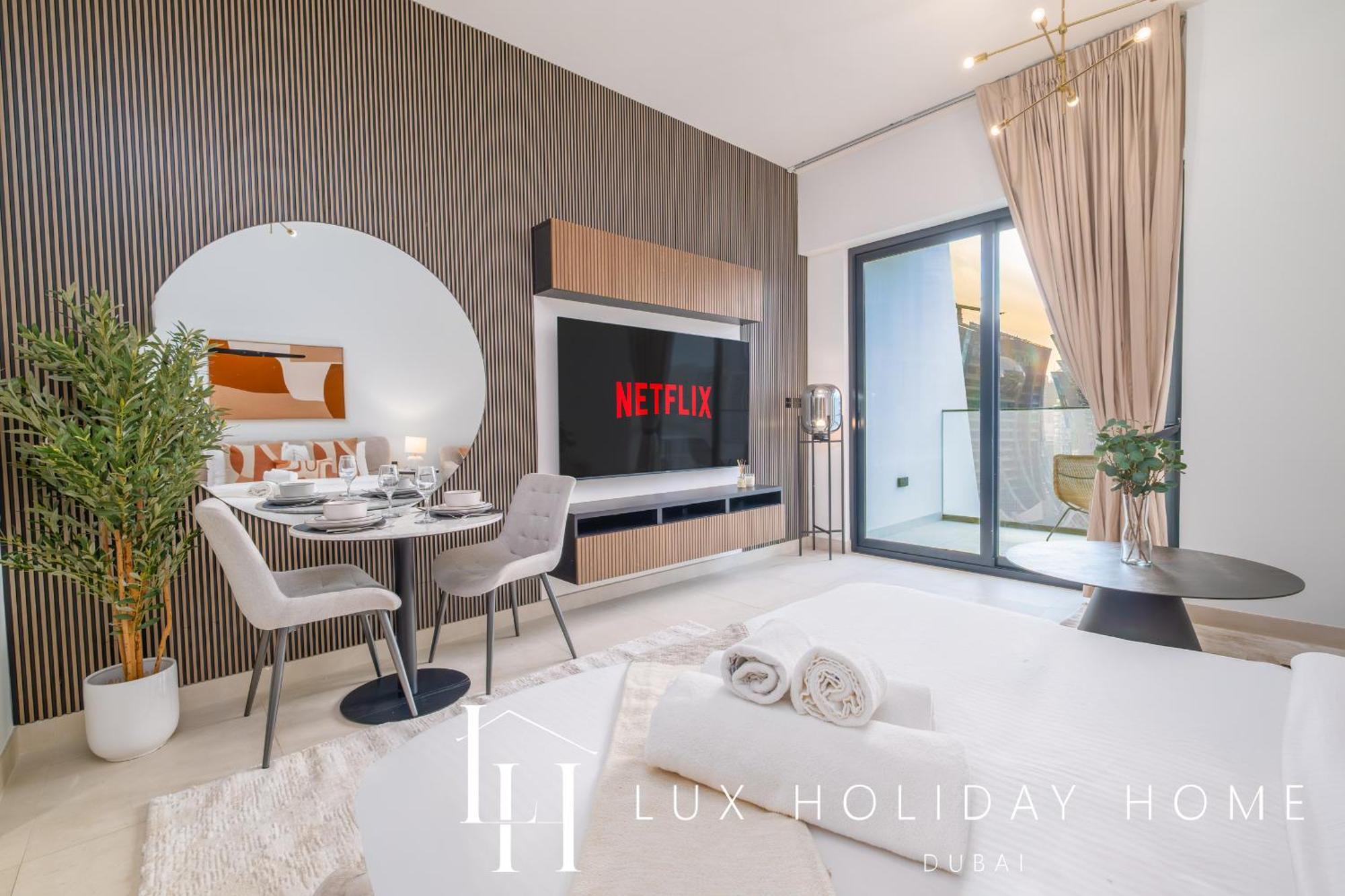 Lux The Modern Binghatti Canal 2 Dubai