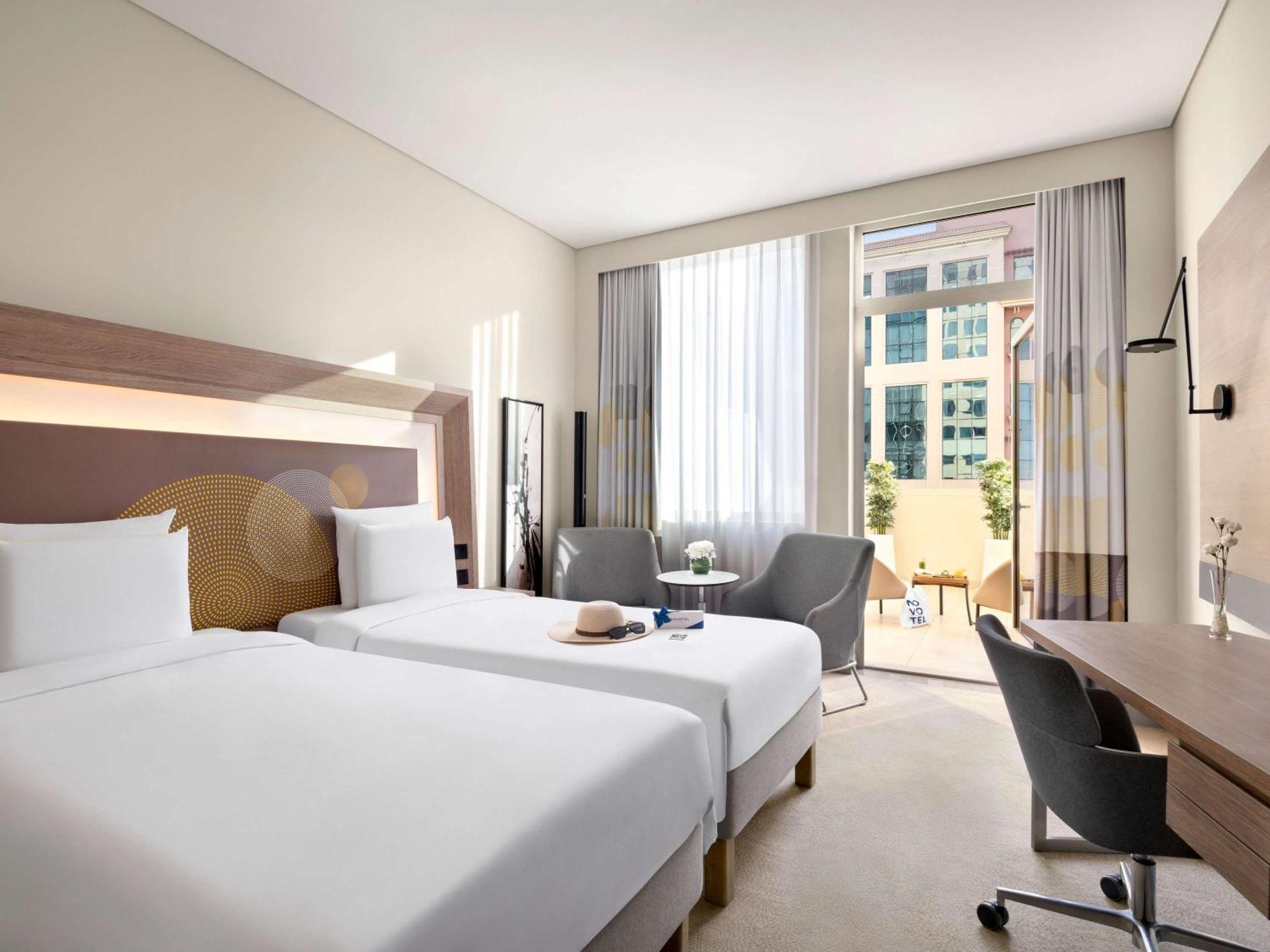 Otel Novotel Bur - Healthcare 4*
