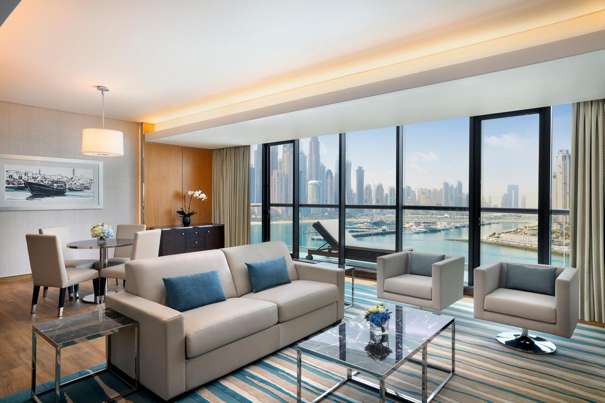 Hilton Palm Jumeirah Resort Dubai