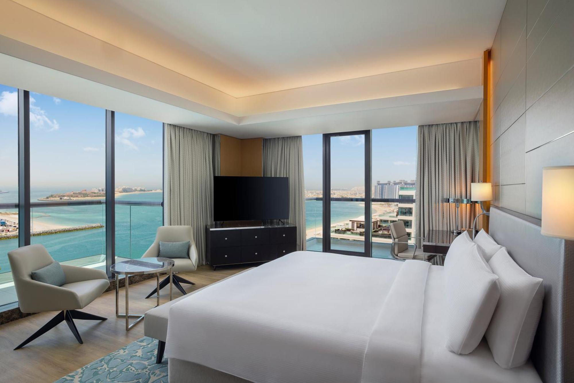 Resort Hilton Palm Jumeirah 5*