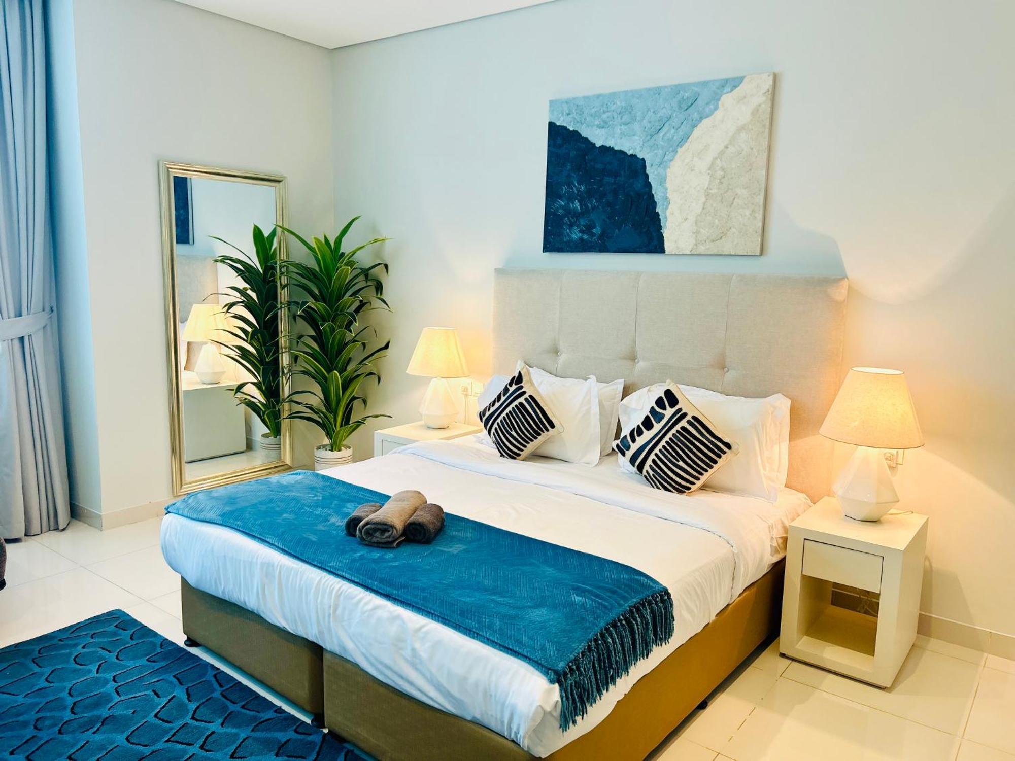 Sunrise Homes - Large Spacious In Business Bay *