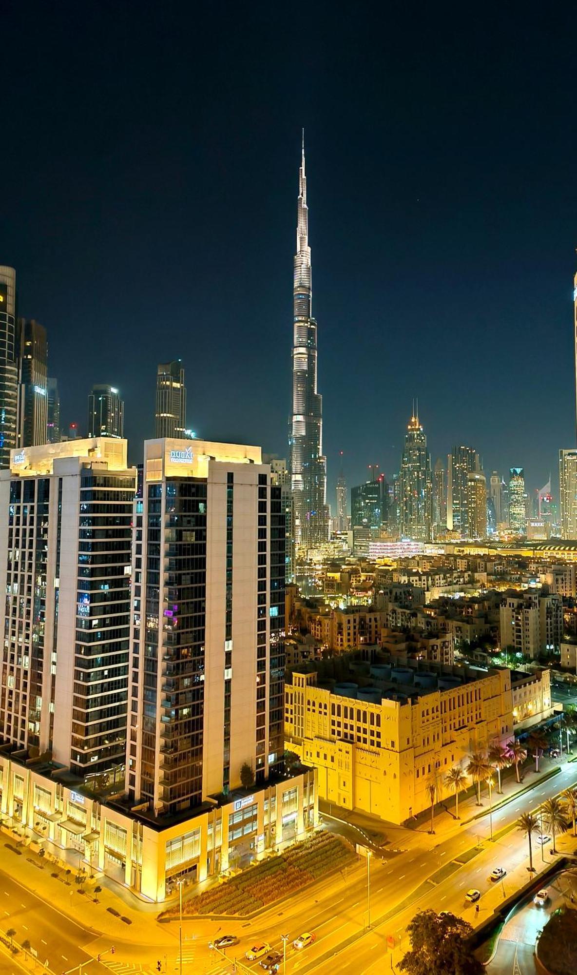 Burj & Beyond - Luxury With Burj Khalifa View Daire Dubai