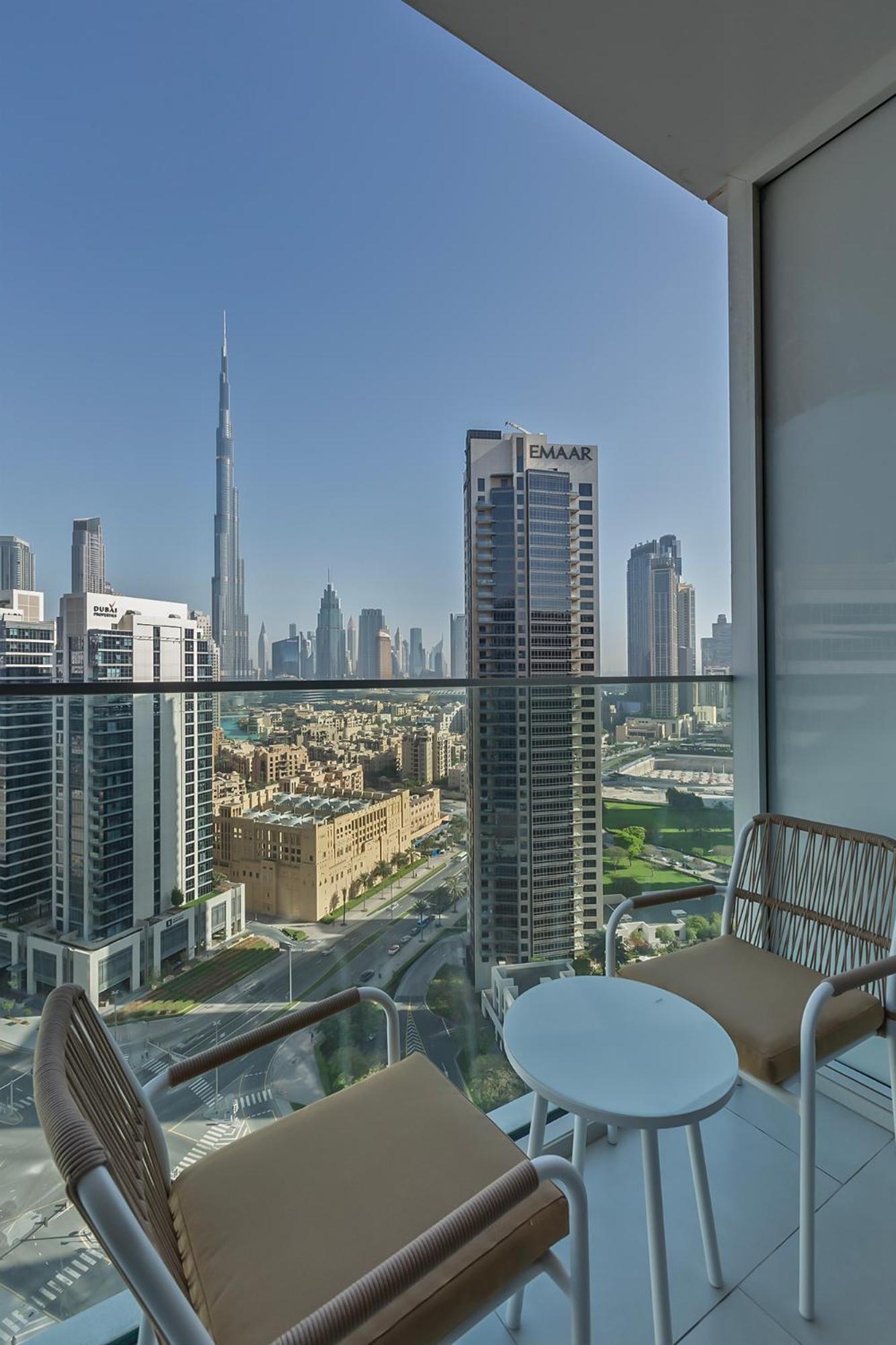 Burj & Beyond - Luxury With Burj Khalifa View Daire Dubai