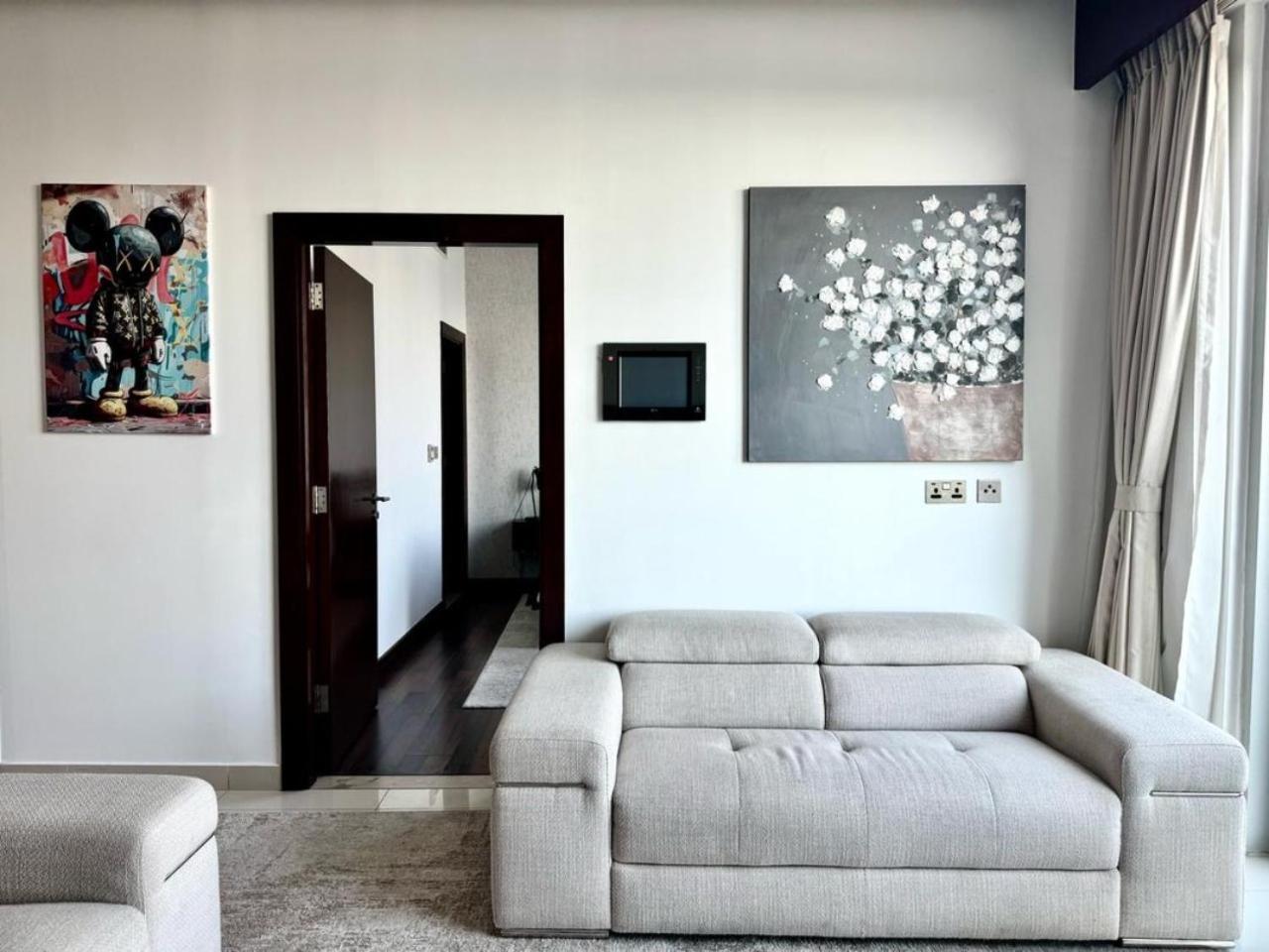 3br Penthouse - 5 Mins From Mall Dubai