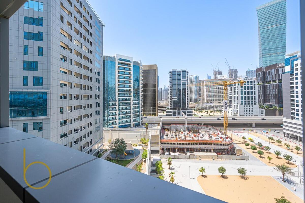 Bookable - Modern In Business Bay Apartment Dubai