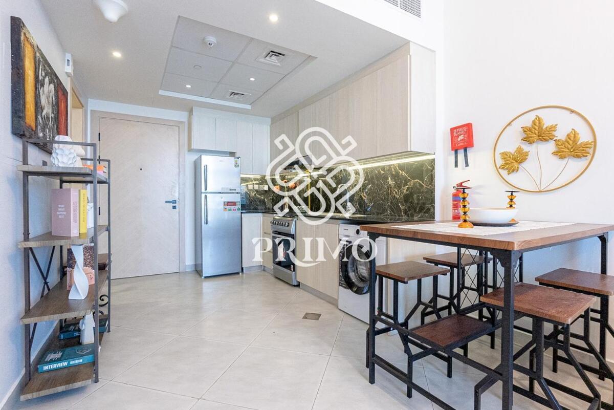 Elegant1-Bedroom Apartment For Rent At Al Jaddaf Apartment *