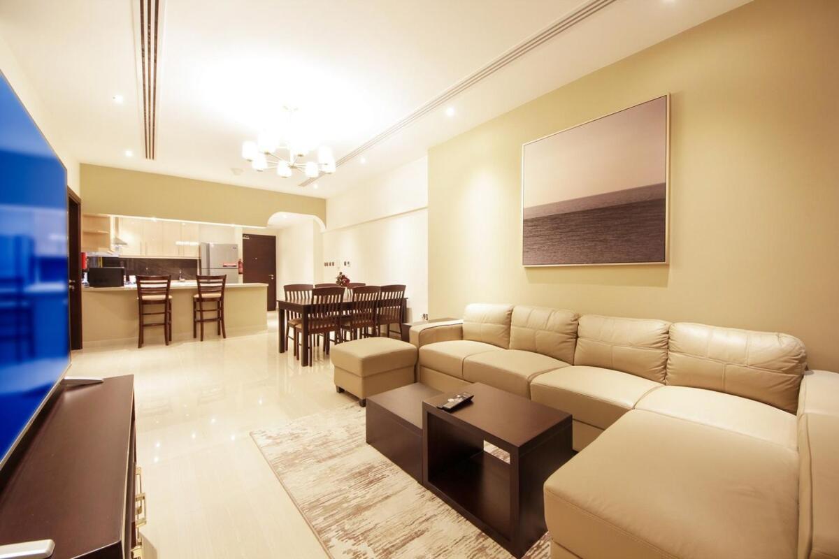 Stylish 2br Downtown Burj & Mall Nearby