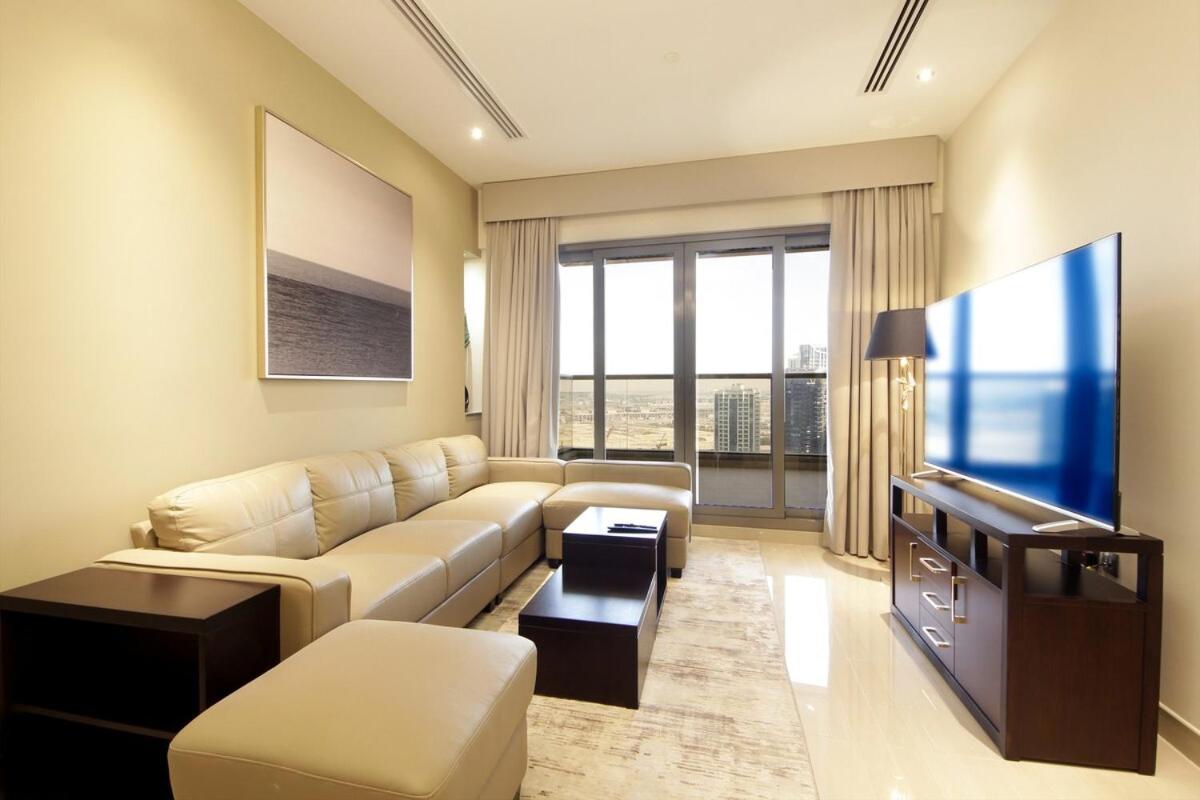 Stylish 2br Downtown Burj & Mall Nearby Apartment