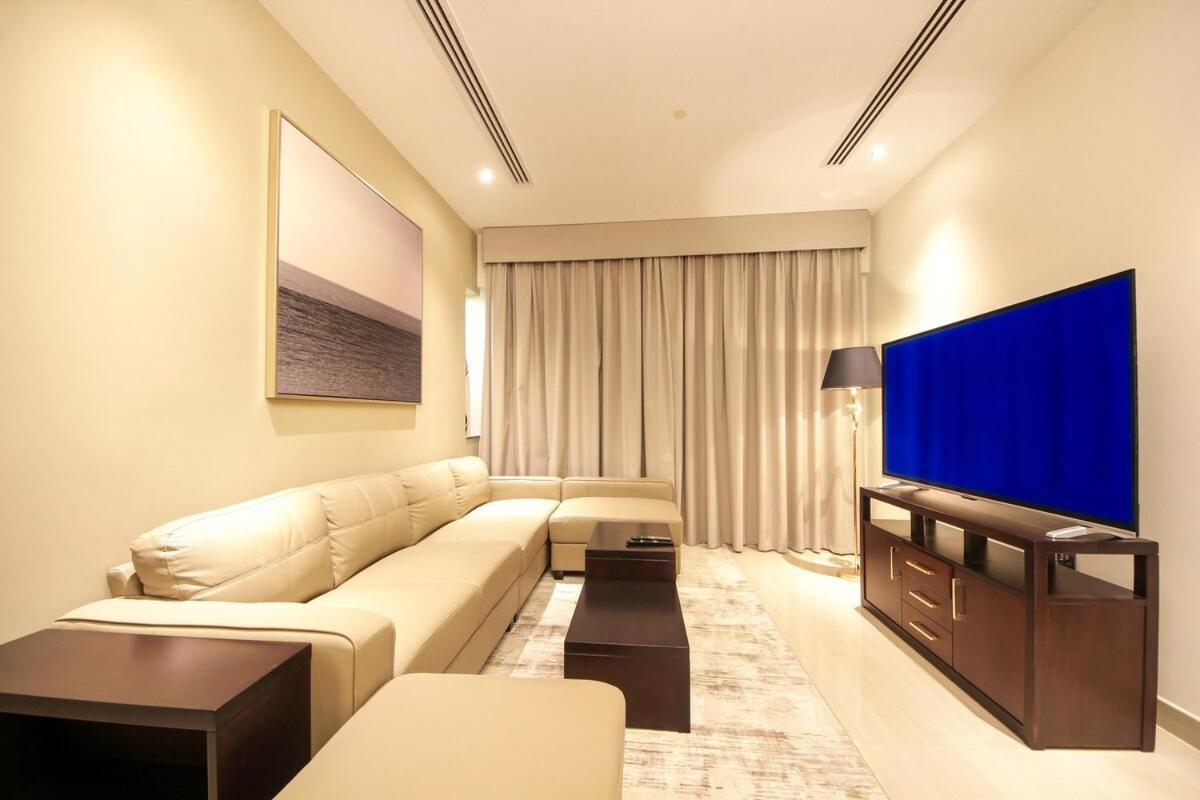 Stylish 2br Downtown Burj & Mall Nearby Apartment