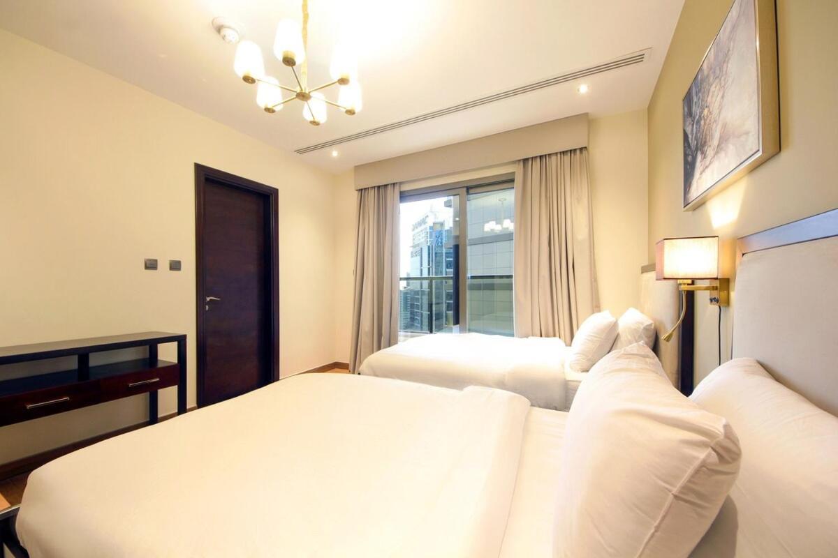 Stylish 2br Downtown Burj & Mall Nearby * Dubai