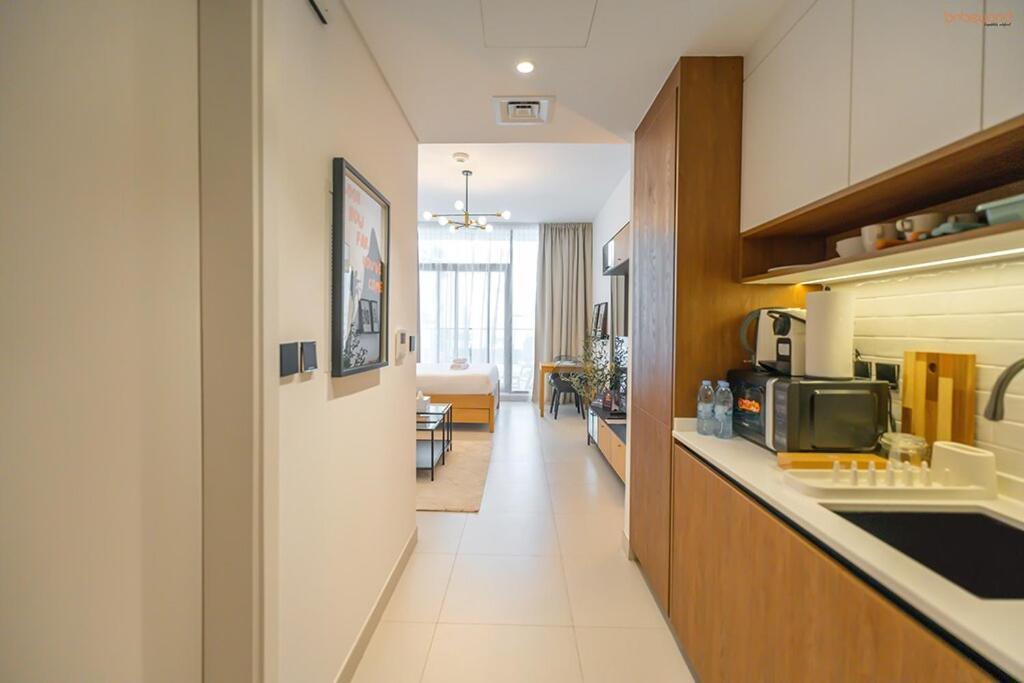 Bnbeyond's Sassy With Expansive Balcony *