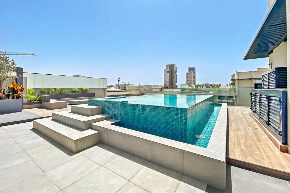 Apartment Stylish In The Heart Of Jvc