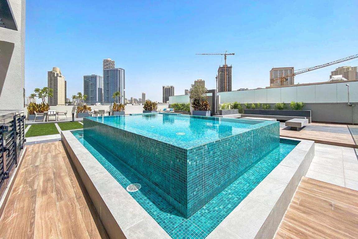 Stylish In The Heart Of Jvc Apartment Dubai