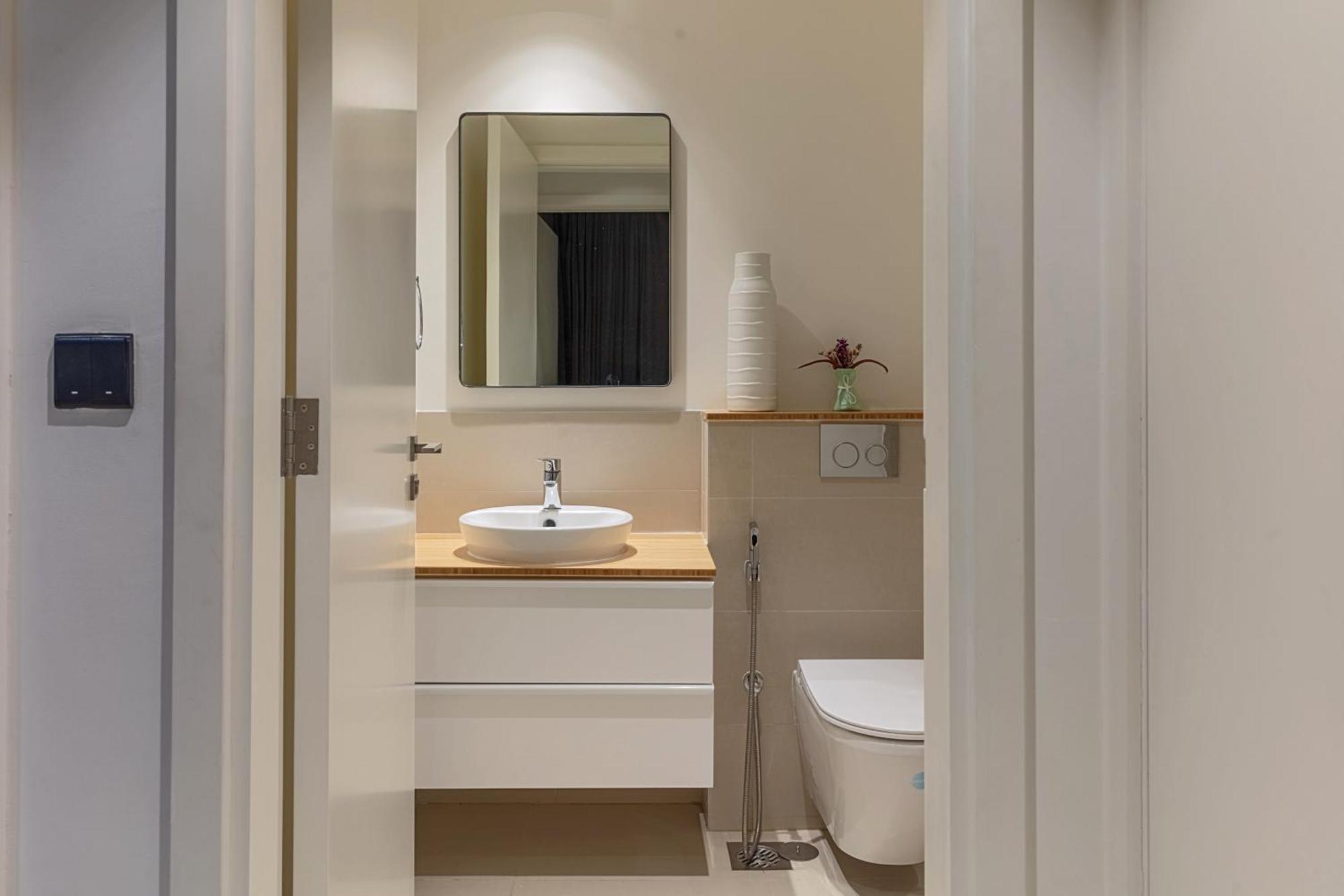 Cozy 1 Bdr With Pool And Access *