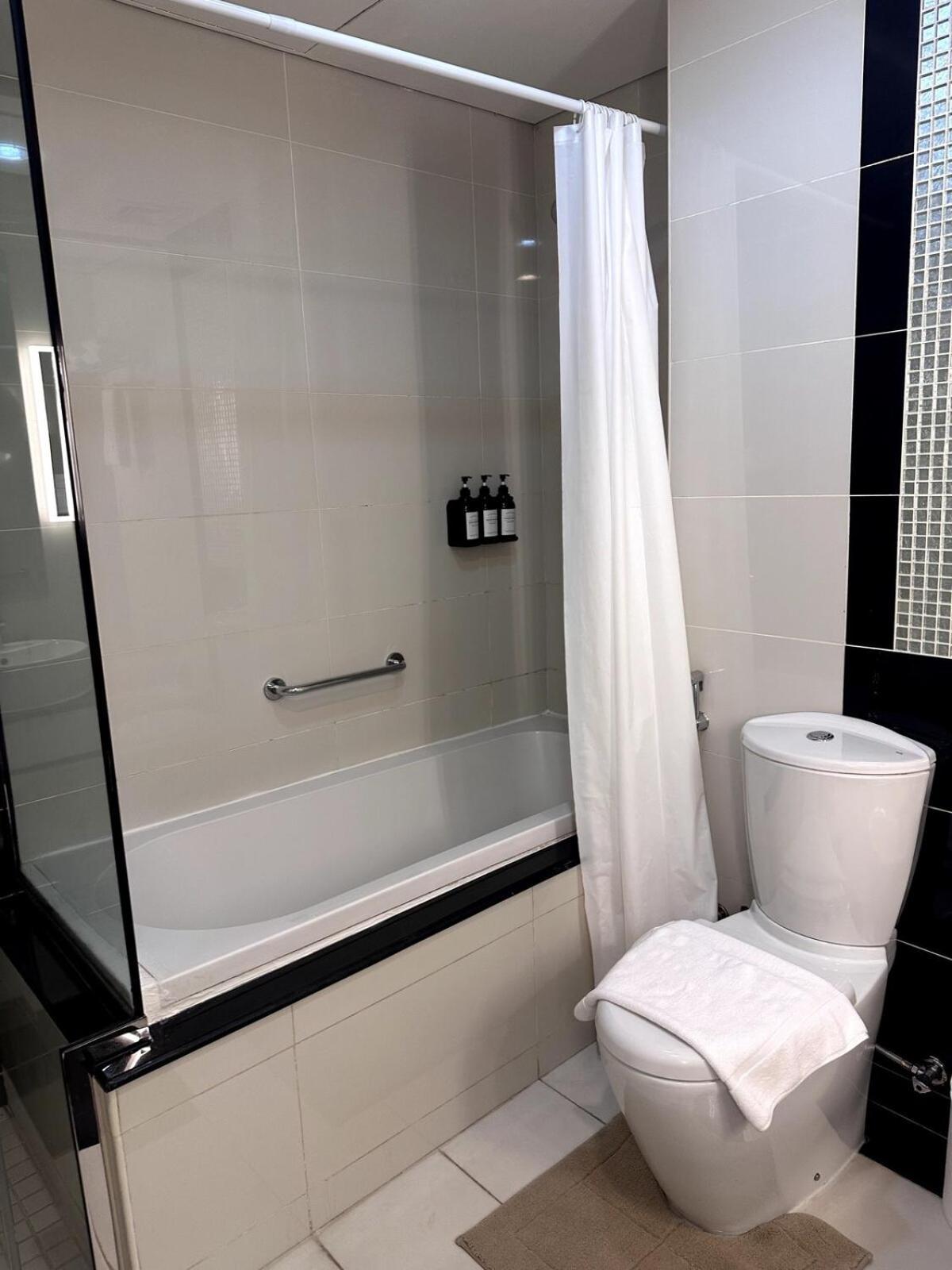 Apartment Cozy 1br, 2min To Mall