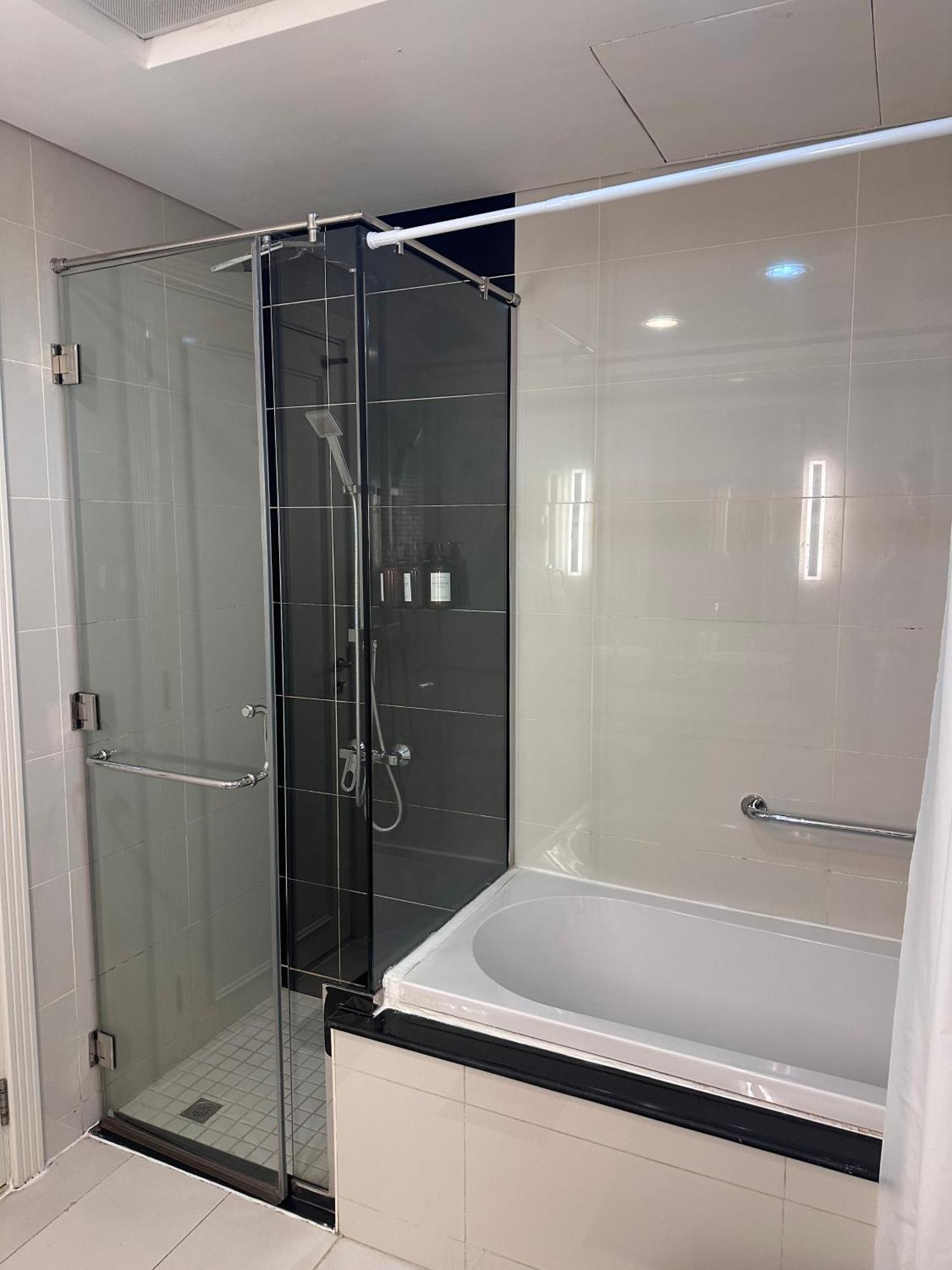 Cozy 1br, 2min To Mall