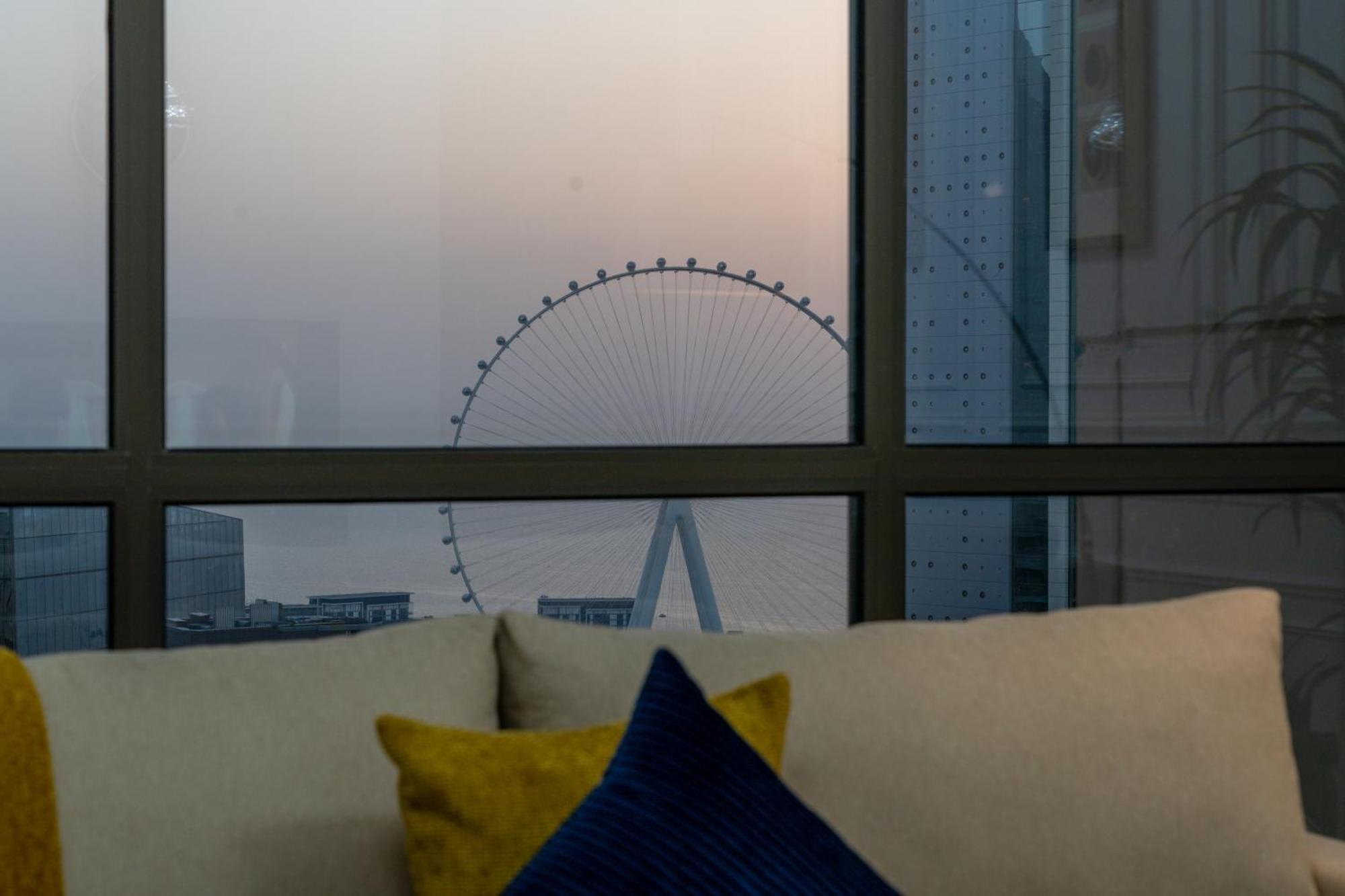 Eye & Sea View 2br Marina & Walk