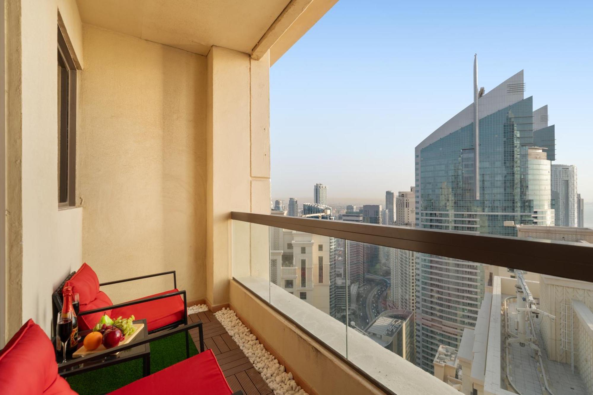 Apartment Eye & Sea View 2br Marina & Walk Dubai