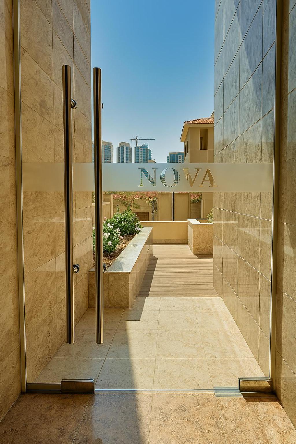 Comfy In Jvc Great Location Fast Wi-fi Apartment Dubai