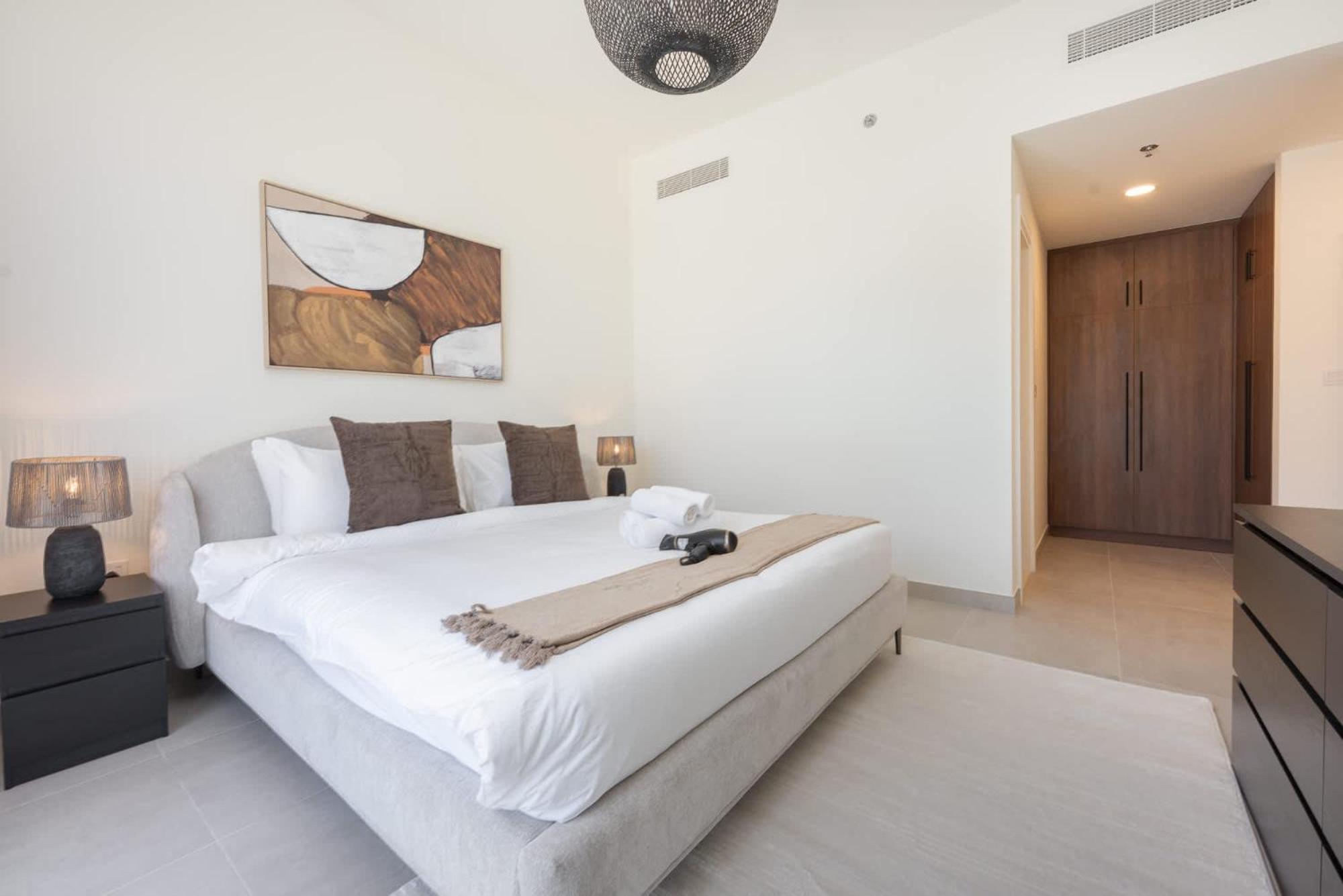 Magnificent 2br In The Brand New The Diplomat * Dubai