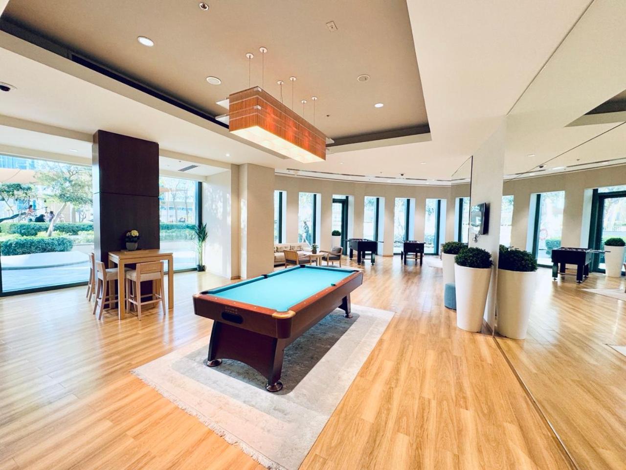 Burj Vista Luxury 2br ,full Burj Khalifa View ,direct Mall & Metro Access