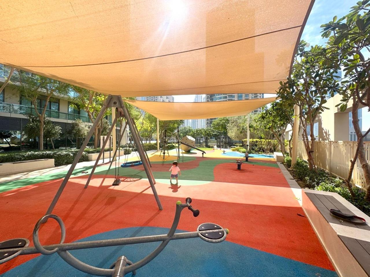 Burj Vista Luxury 2br ,full Burj Khalifa View ,direct Mall & Metro Access