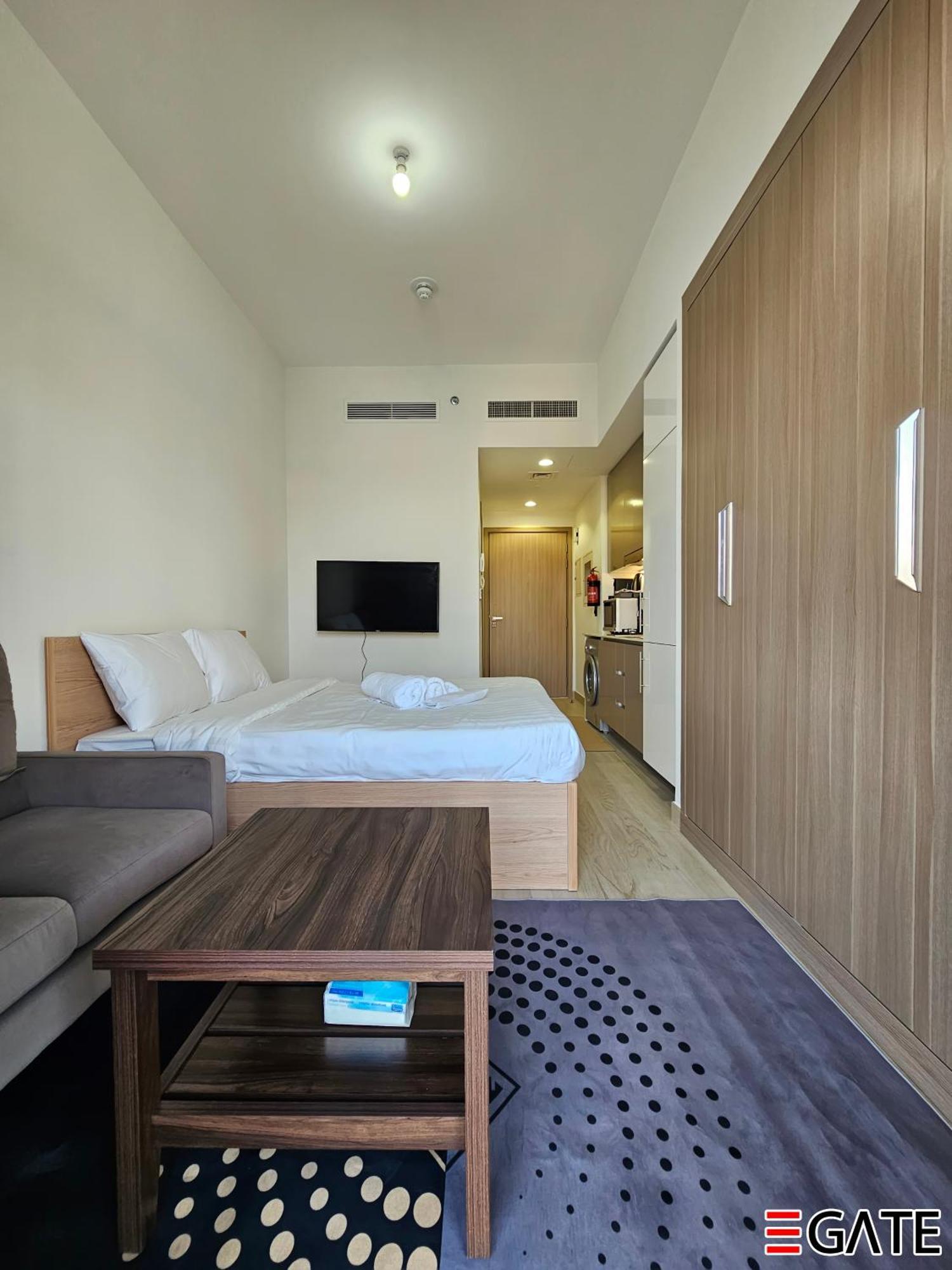 Apartment Egate - - 10th Floor - Balcony With A View - 01-1018 Dubai
