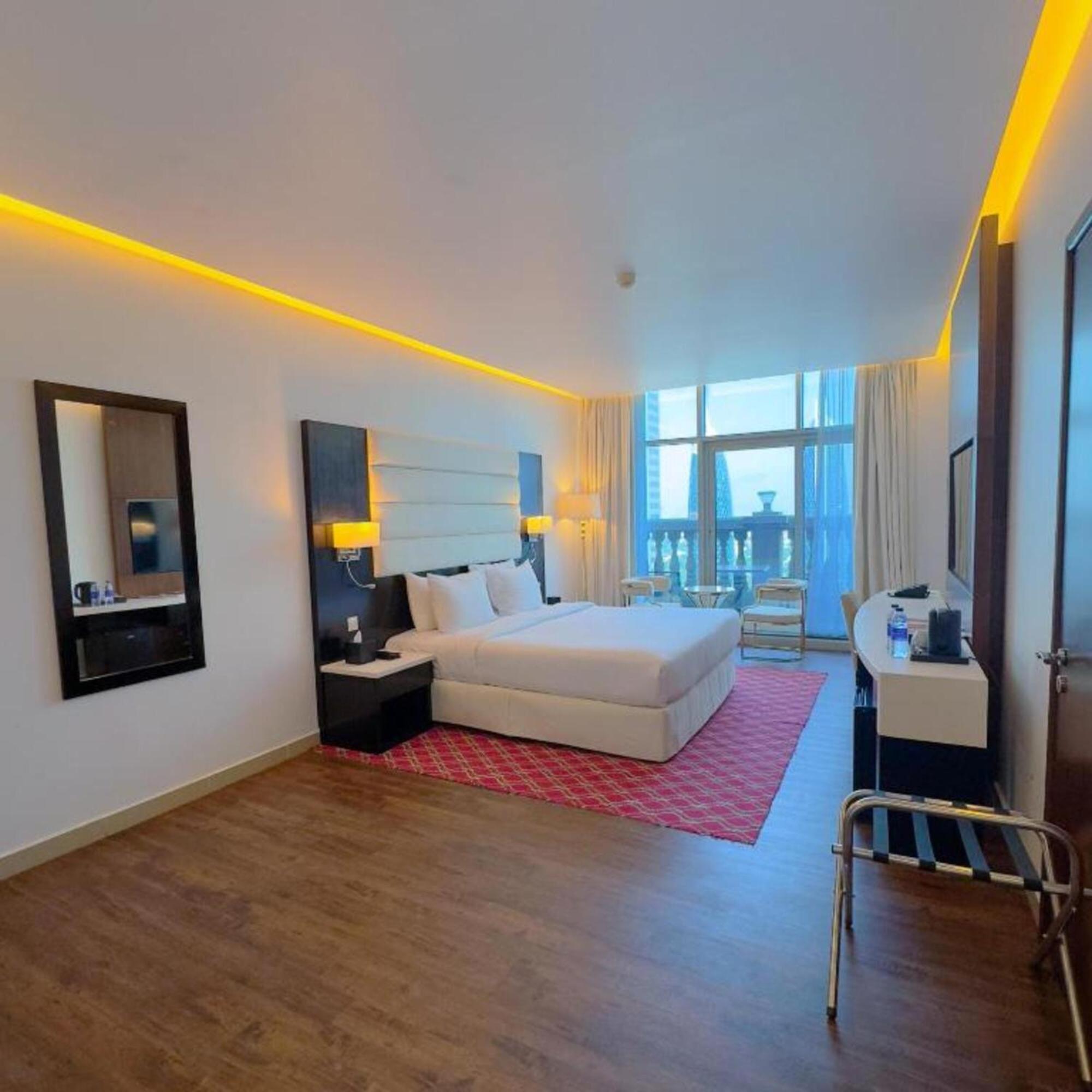 Dancenter Prime Sheikh Zayed Road Luxury Difc Dubai