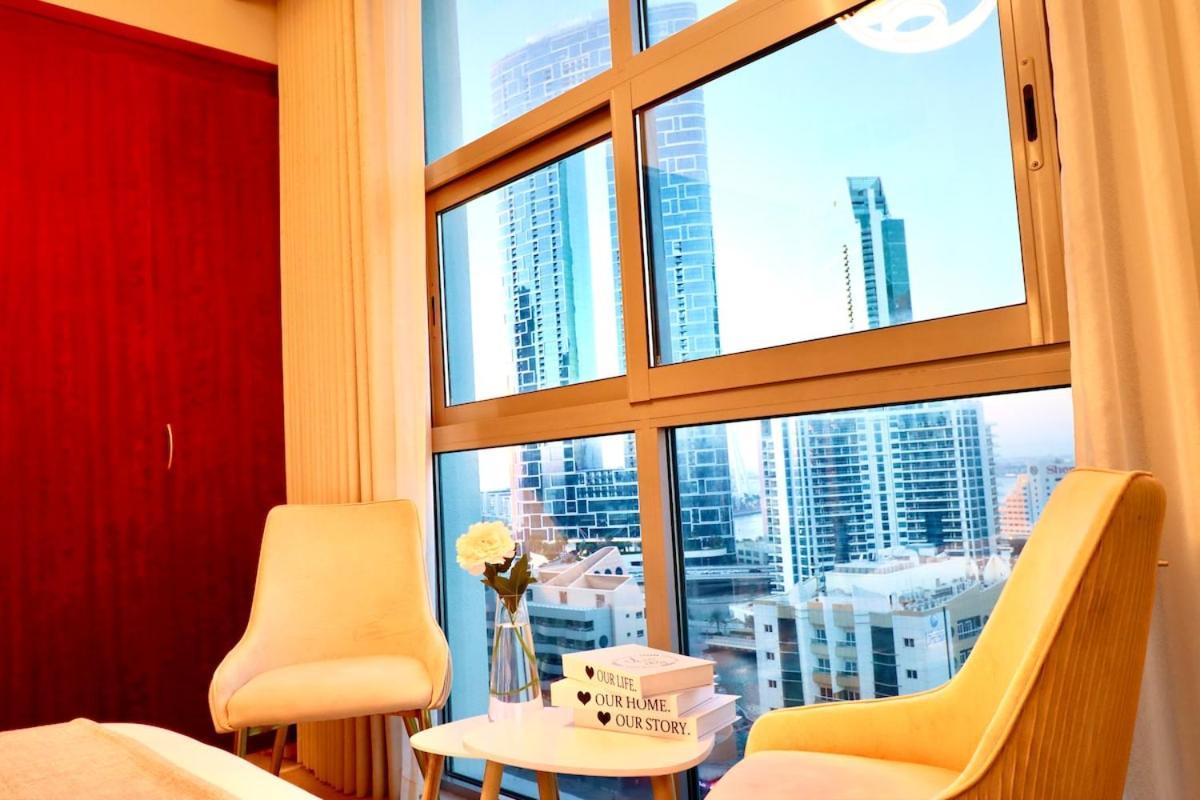 Apartment Lavish 3br Retreat With Lovely Marina & Sea Views