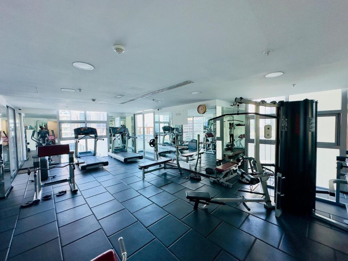 Apartment Lavish 3br Retreat With Lovely Marina & Sea Views *