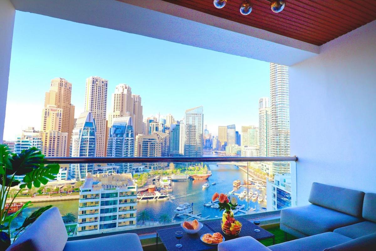 Lavish 3br Retreat With Lovely Marina & Sea Views Apartment
