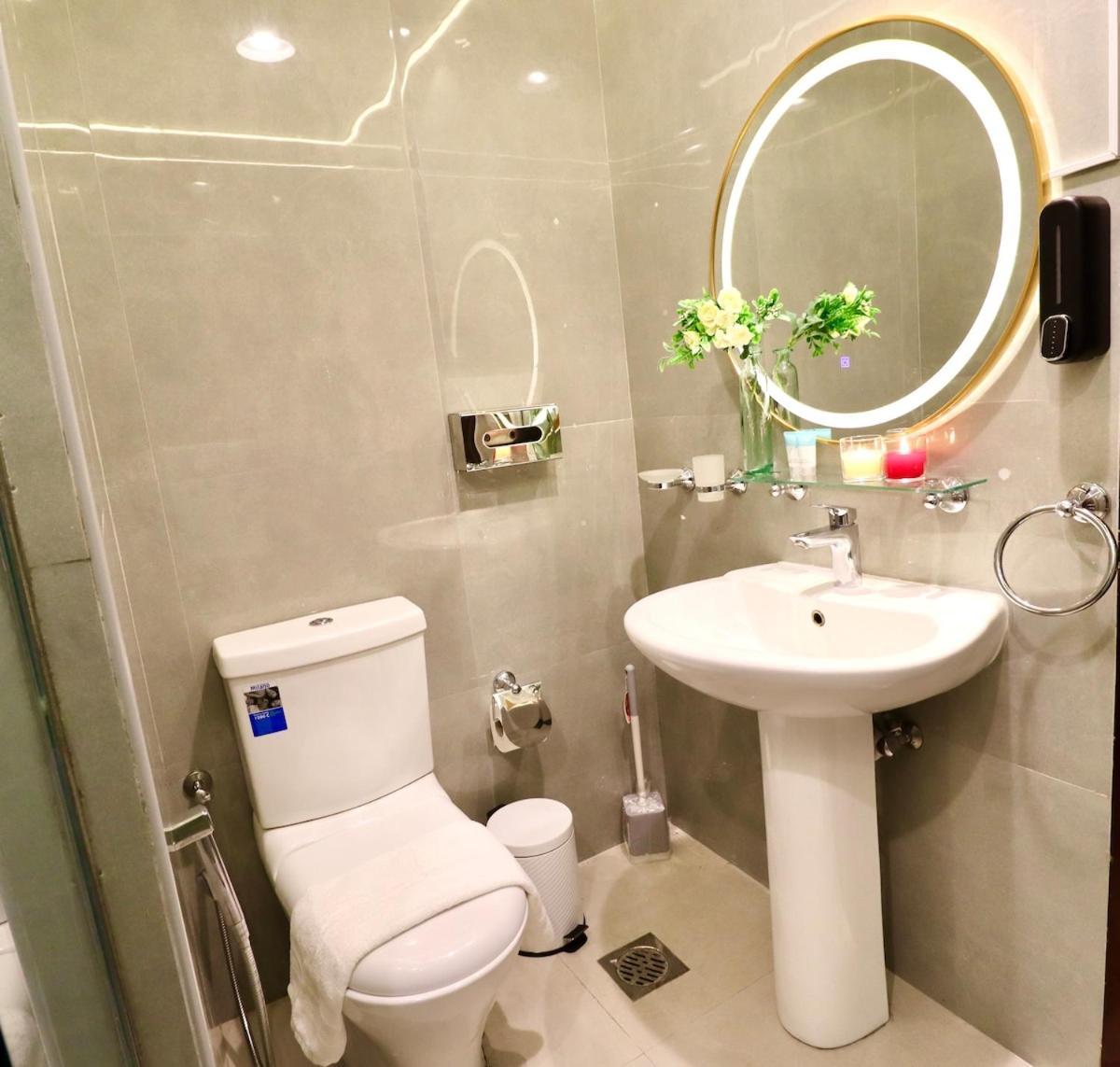 Apartment Lavish 3br Retreat With Lovely Marina & Sea Views Dubai
