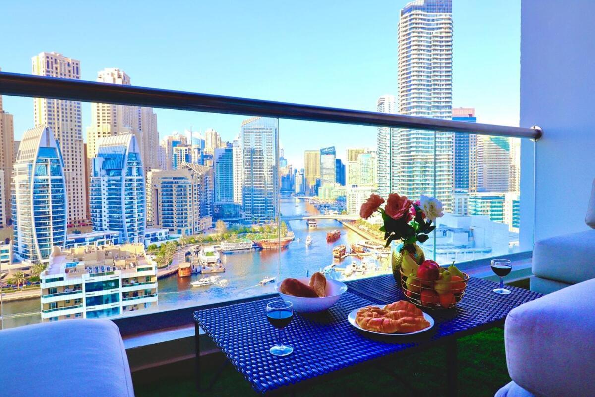 Lavish 3br Retreat With Lovely Marina & Sea Views Apartment