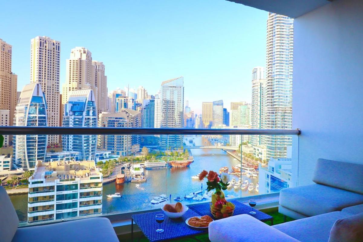 Lavish 3br Retreat With Lovely Marina & Sea Views Apartment *