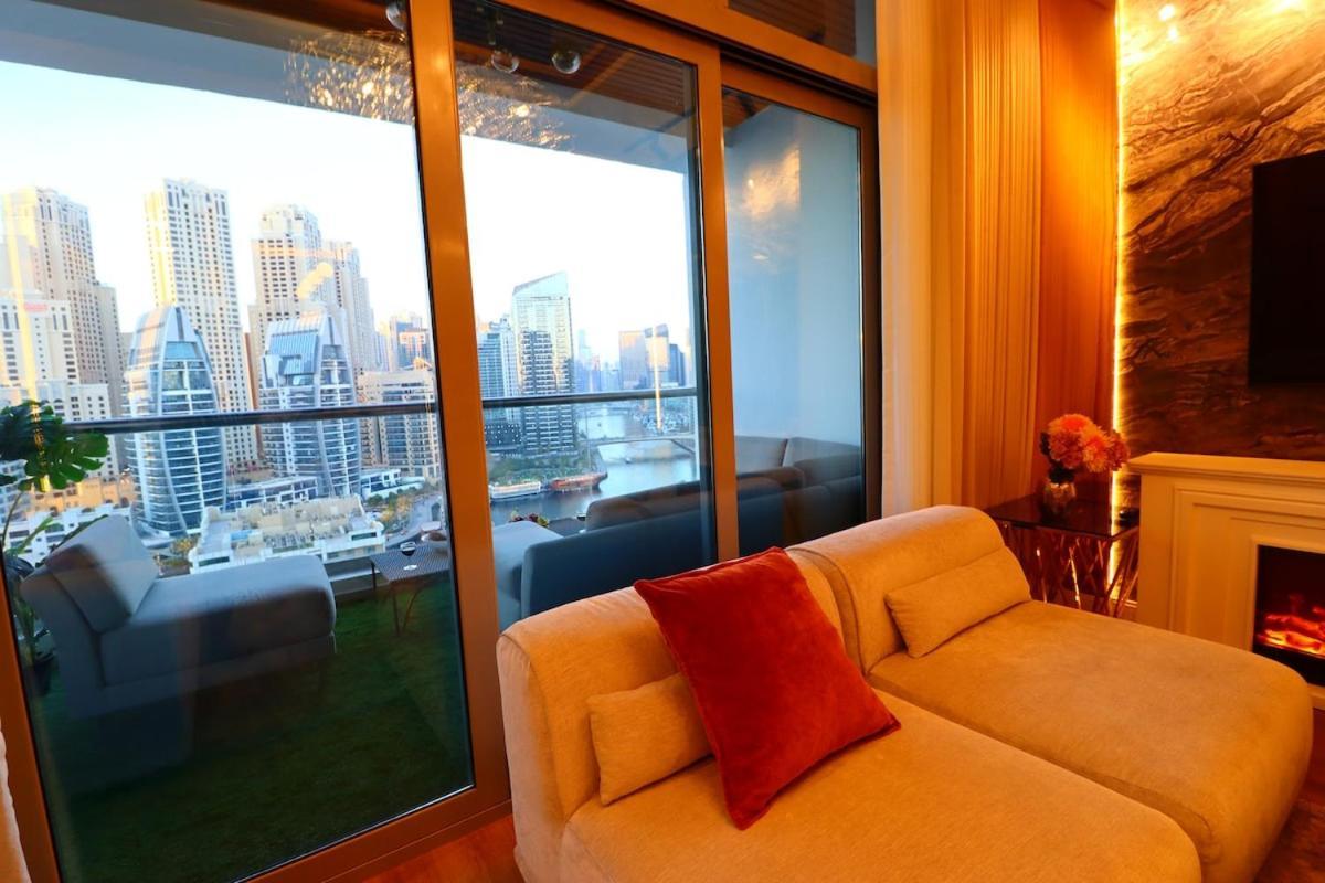Apartment Lavish 3br Retreat With Lovely Marina & Sea Views Dubai
