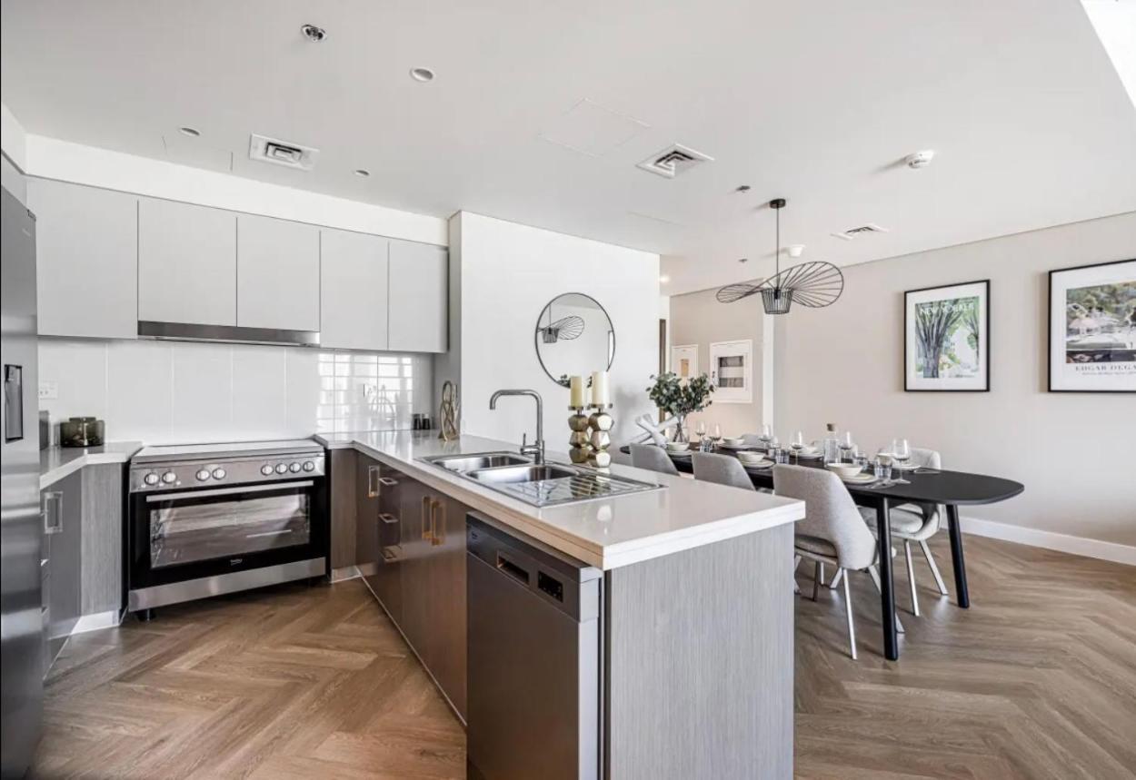 Downtown Apartment Dubai
