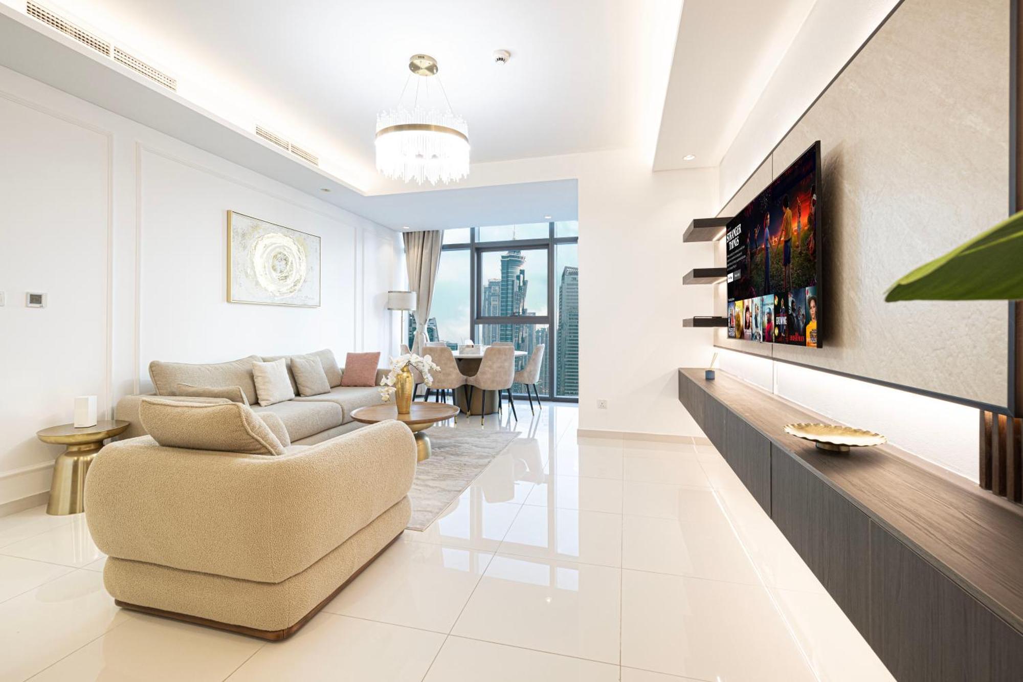 Infinity Pool & Burj Khalifa View L Luxe Paramount Apartment *