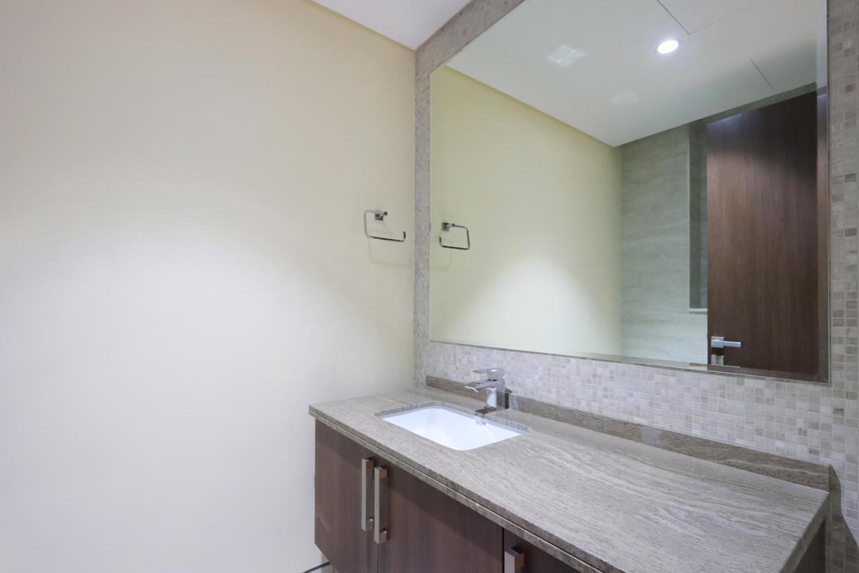 Livbnb - Lavish 1 Bedroom In J One Tower Apartamento Dubai