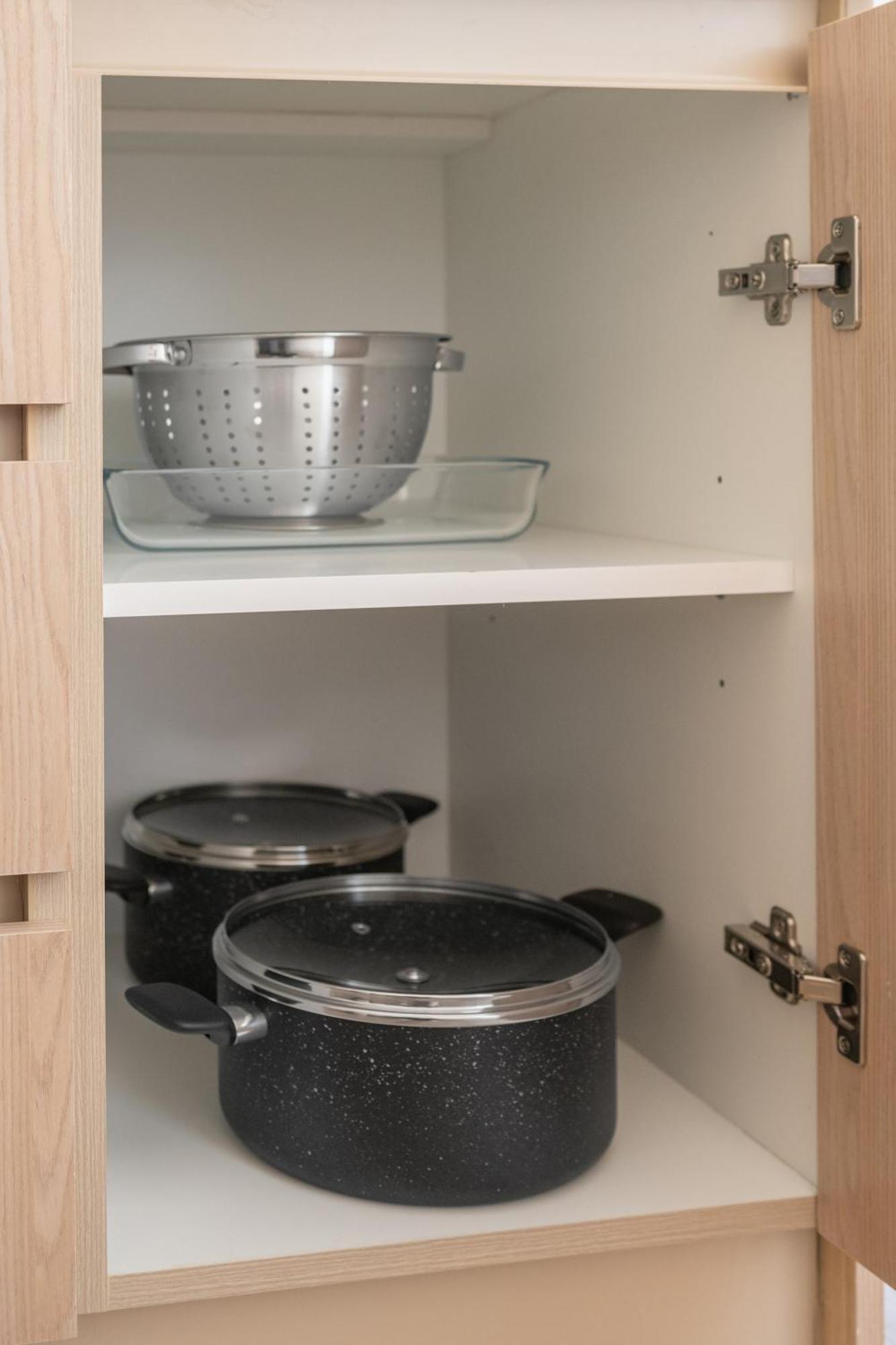 Jvc Gem - 2brplus1 In Oakley Square With Prime Amenities Apartment